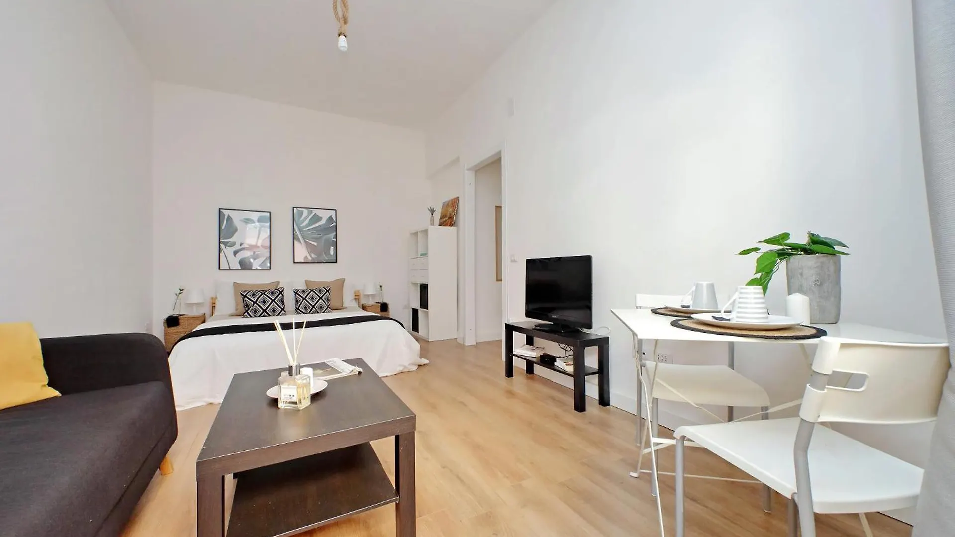 Primavera'S Flat